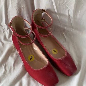 Pink velvet kiddie heels with gold sparkly heels